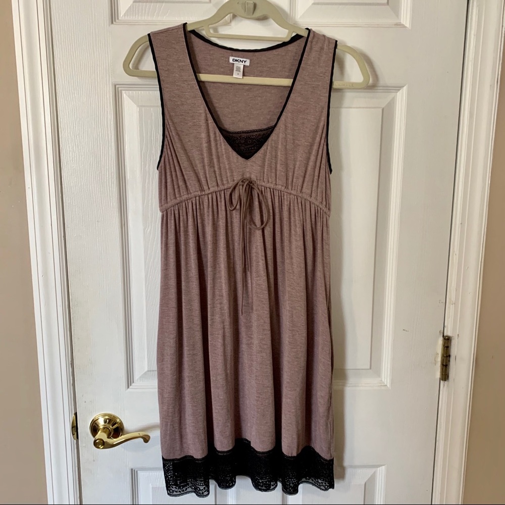 DKNY Lace Accent Nightie / Nightgown - EUC - M
